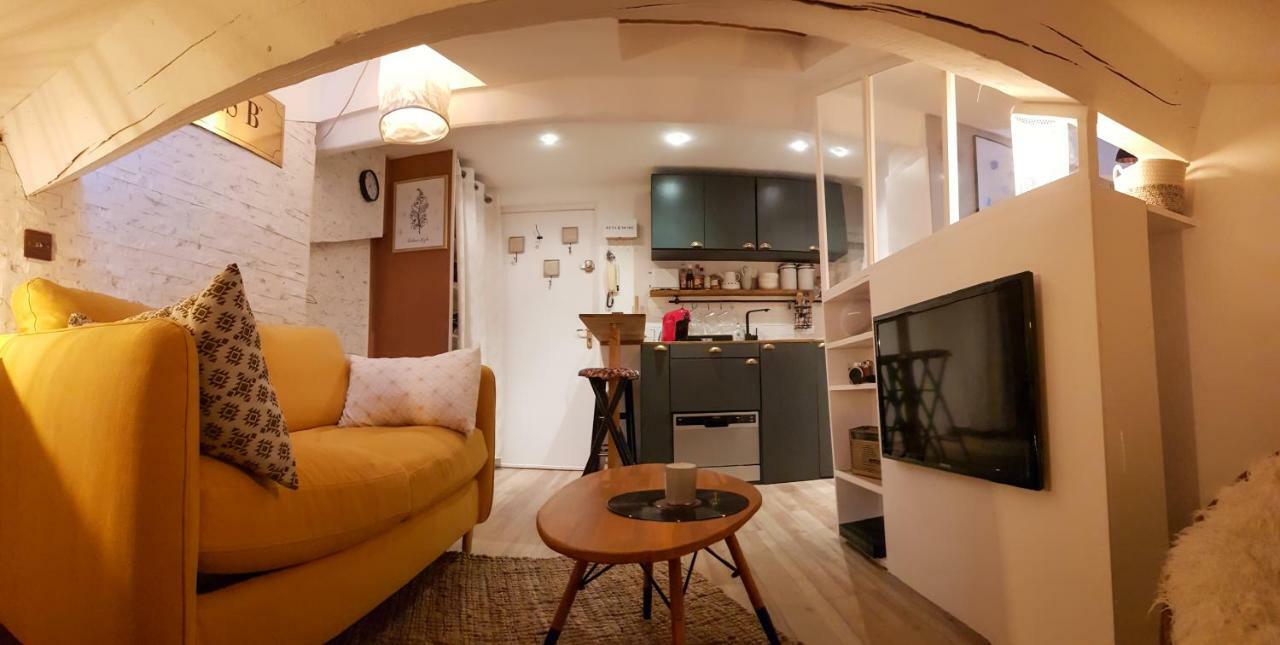 Lovely Studio 1Bdr City Center Studio La Tete Dans Les Etoiles Apartment Cannes Exterior photo